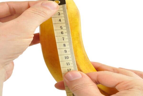 išmatuoti bananą imituoja padidėjusio penio matavimą